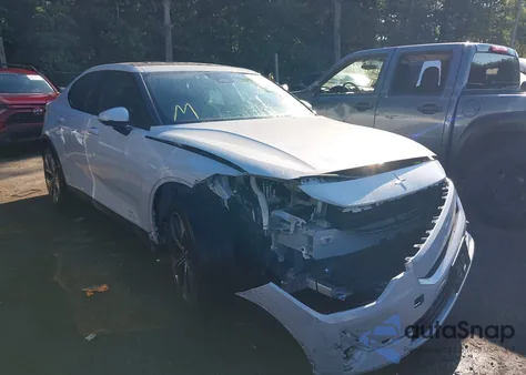 2024 Polestar 2 Long Range Dual Motor/Long Range Dual Motor Plus z USA, uszkodzony, nr VIN YSMFD3KA8RL225935